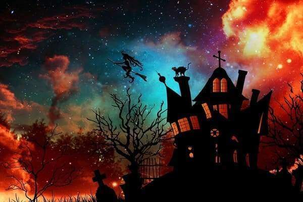 Haunted House in Galactic Diamond painting kit